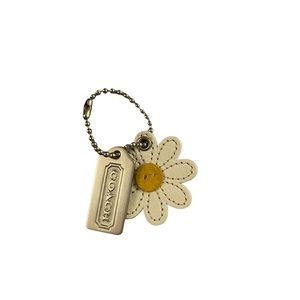 COACH DAISY BAG CHARM / HANG TAG /